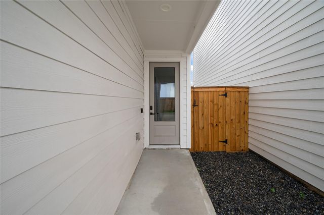 6742 Peerless Street B, Houston, TX 77021