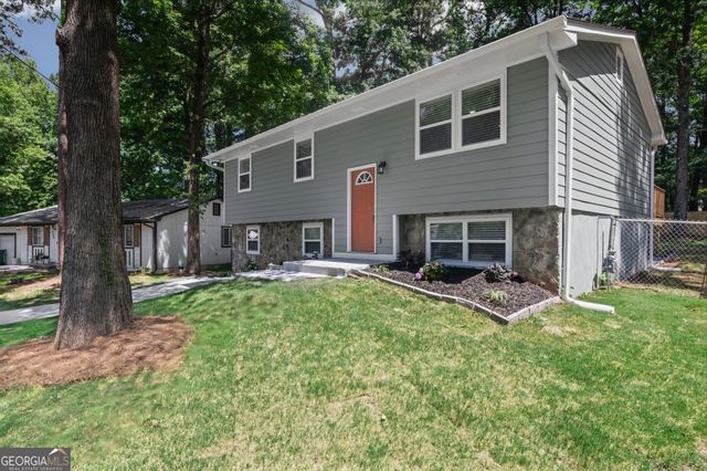 2293 Cherokee Valley Drive, Lithonia, GA 30058