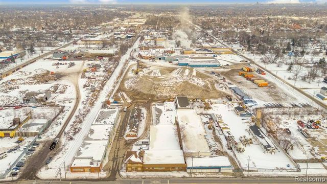 14290 Meyers Road, Detroit, MI 48227