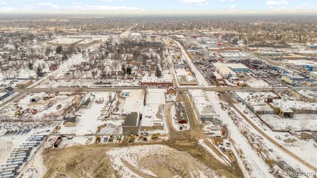 14290 Meyers Road, Detroit, MI 48227