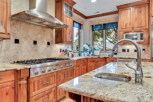 2984 WINTERTON RD, Charleston, UT 84032