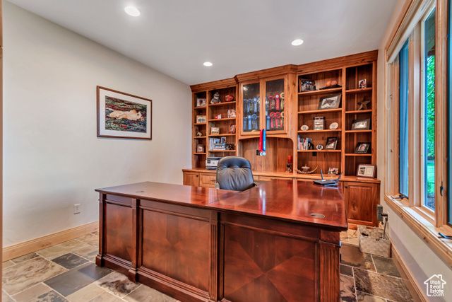 2984 WINTERTON RD, Charleston, UT 84032