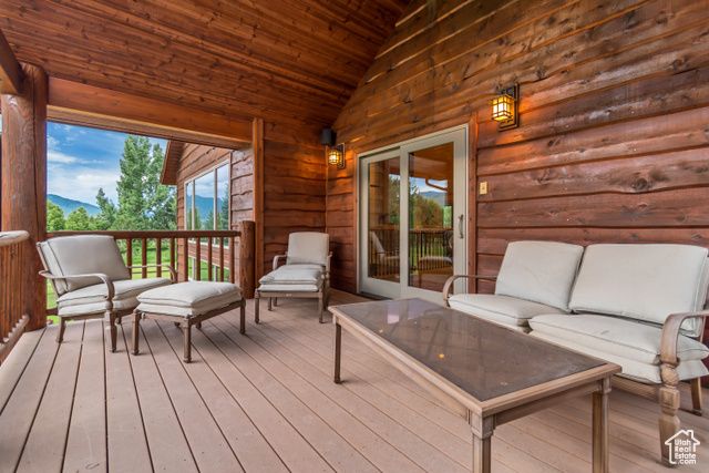 2984 WINTERTON RD, Charleston, UT 84032