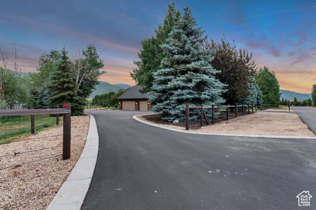 2984 WINTERTON RD, Charleston, UT 84032
