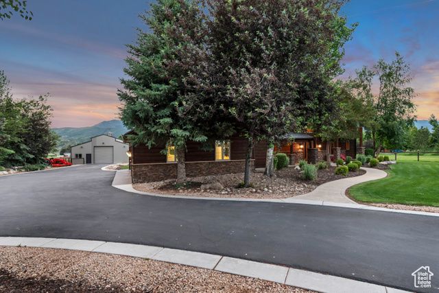 2984 WINTERTON RD, Charleston, UT 84032