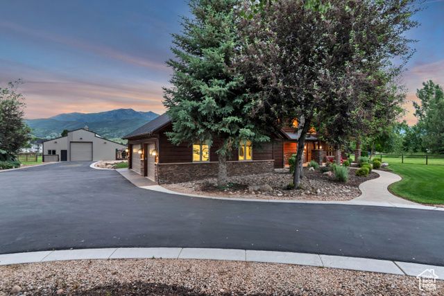 2984 WINTERTON RD, Charleston, UT 84032