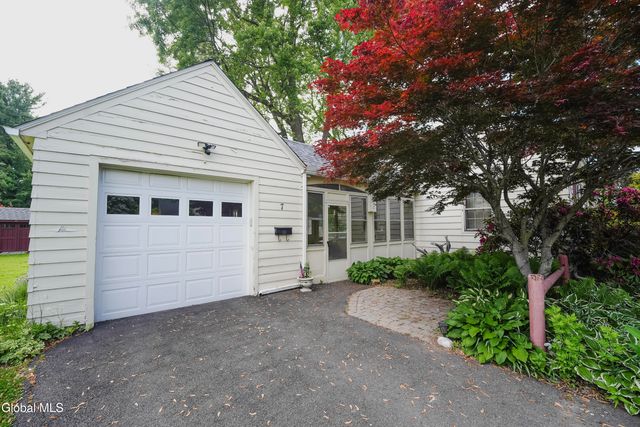 7 N 2nd Street, Cohoes, NY 12047
