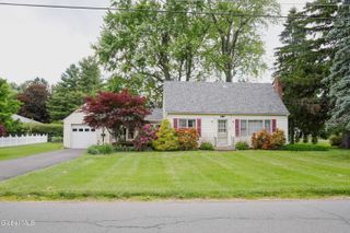 7 N 2nd Street, Cohoes, NY 12047