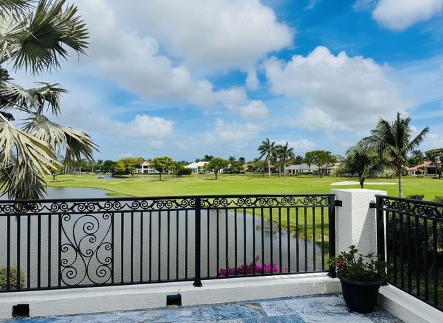 17730 Scarsdale Way, Boca Raton, FL 33496