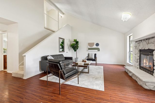 1943 Abshire Lane, Dallas, TX 75228