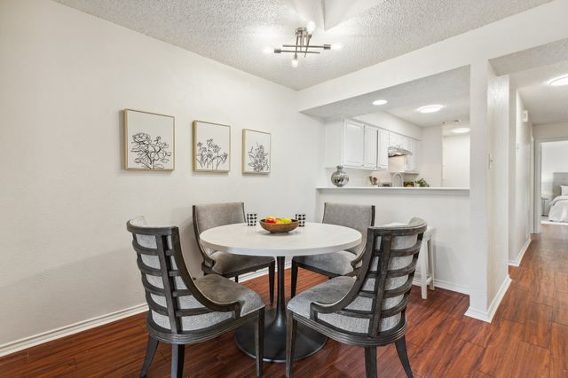 1943 Abshire Lane, Dallas, TX 75228