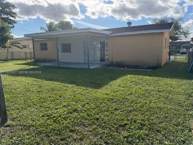 11331 NW 37th Pl, Sunrise, FL 33323