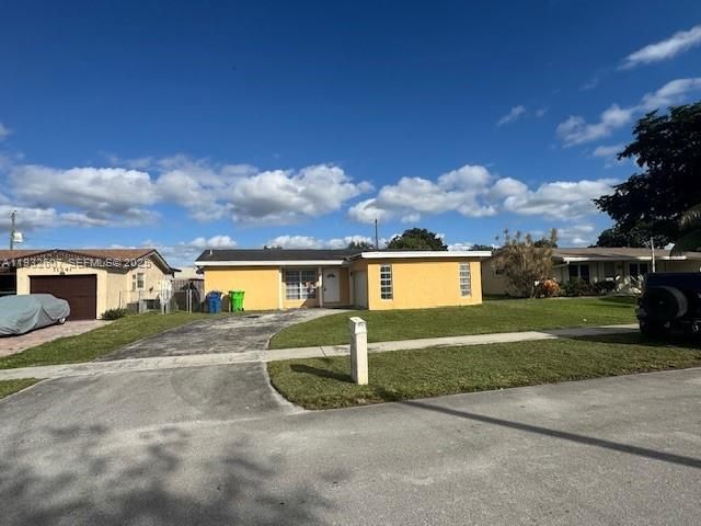 11331 NW 37th Pl, Sunrise, FL 33323