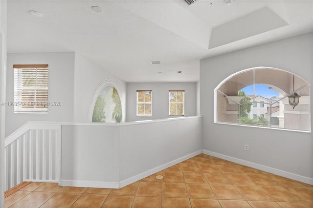 18140 NW 90th Ave, Hialeah, FL 33018