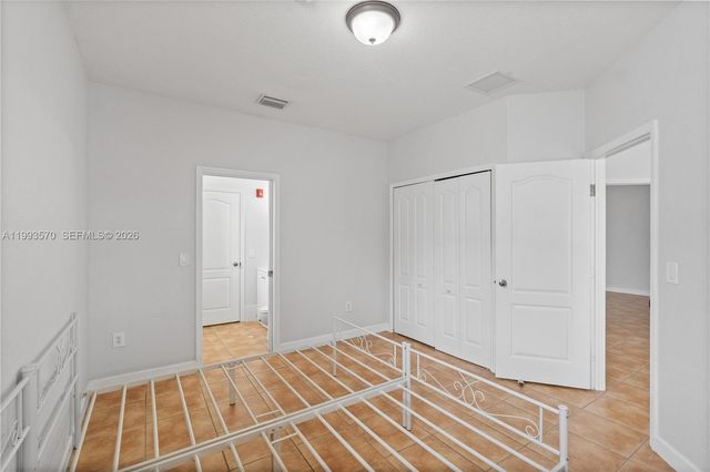 18140 NW 90th Ave, Hialeah, FL 33018