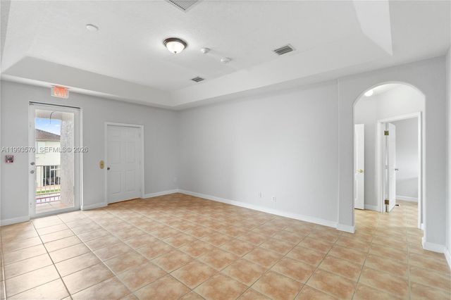 18140 NW 90th Ave, Hialeah, FL 33018