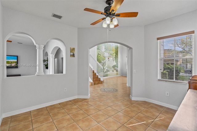 18140 NW 90th Ave, Hialeah, FL 33018