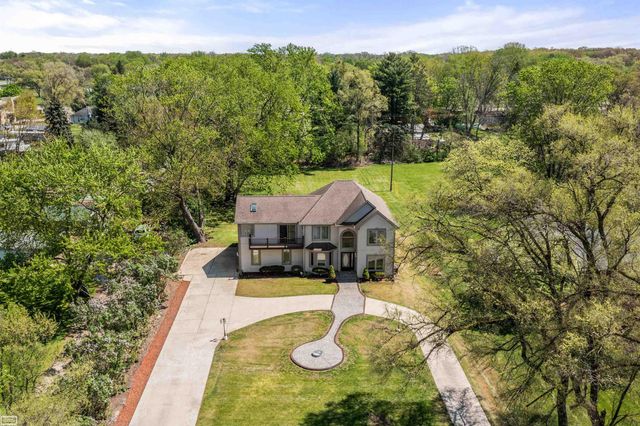 3129 Bendelow Road, Rochester Hills, MI 48307