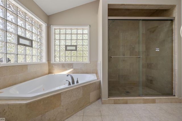 3129 Bendelow Road, Rochester Hills, MI 48307