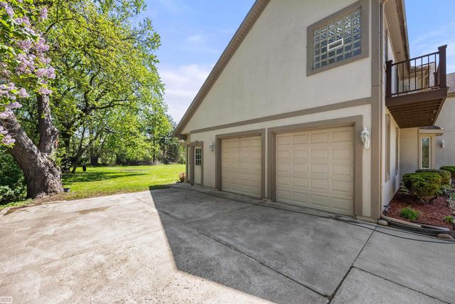 3129 Bendelow Road, Rochester Hills, MI 48307