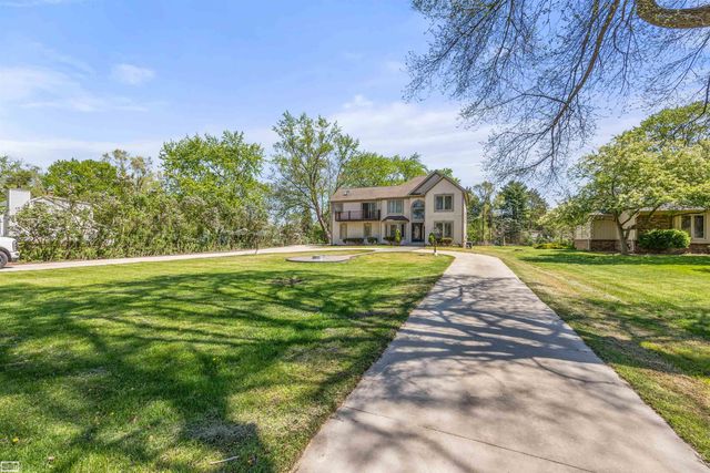 3129 Bendelow Road, Rochester Hills, MI 48307