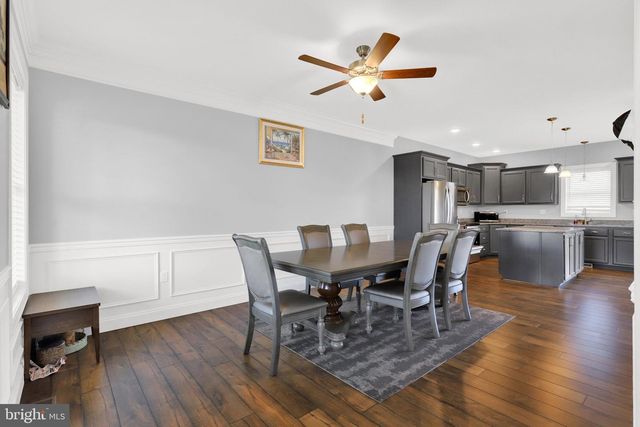 433 HARTFORD DRIVE, Chambersburg, PA 17202