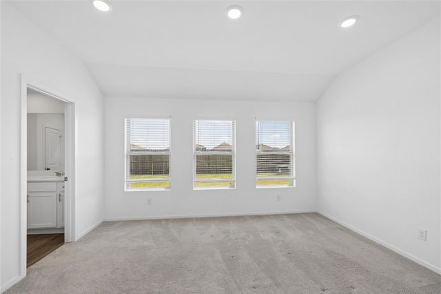 9918 Lockridge Manor Drive, Baytown, TX 77521
