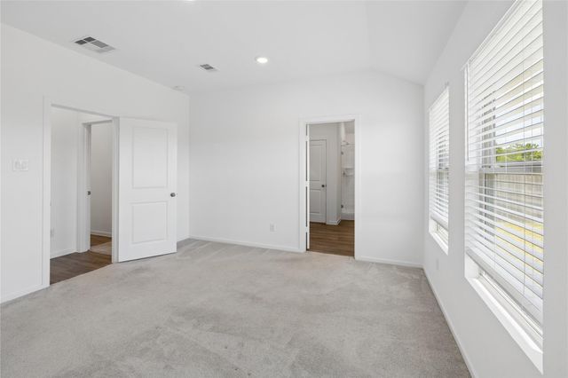 9918 Lockridge Manor Drive, Baytown, TX 77521