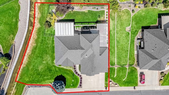 2813 S Bayhill Ct, Nampa, ID 83686