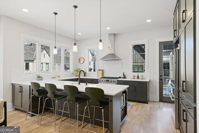 304 Mado Lane, Chattahoochee Hills, GA 30268