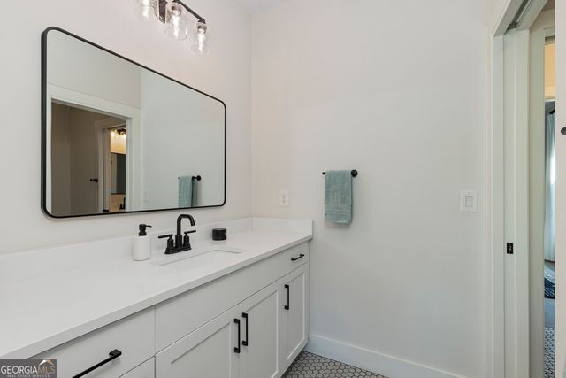 304 Mado Lane, Chattahoochee Hills, GA 30268