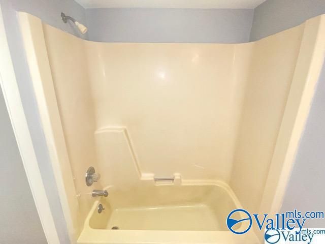 2950 Hood Road SW E, Huntsville, AL 35805