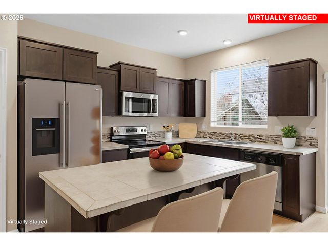 12813 Se 155TH Ave, Happy Valley, OR 97086