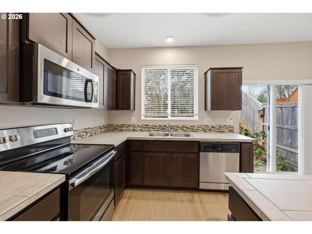 12813 Se 155TH Ave, Happy Valley, OR 97086