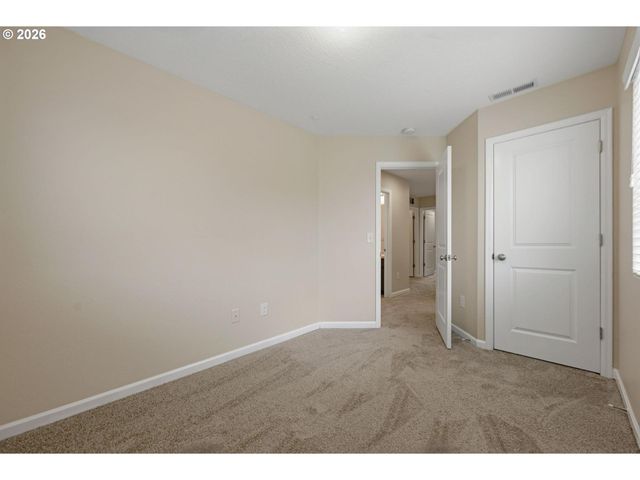 12813 Se 155TH Ave, Happy Valley, OR 97086