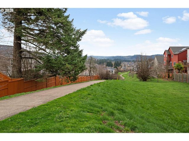 12813 Se 155TH Ave, Happy Valley, OR 97086