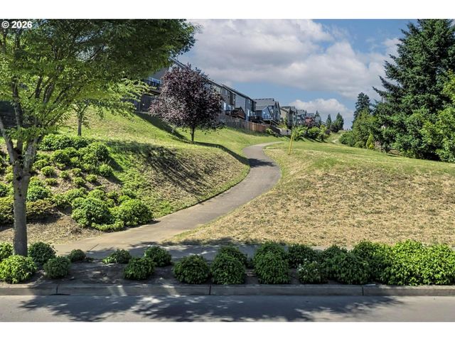 12813 Se 155TH Ave, Happy Valley, OR 97086