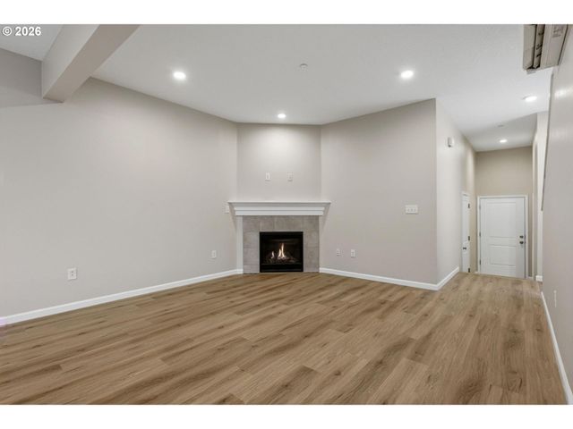 12813 Se 155TH Ave, Happy Valley, OR 97086