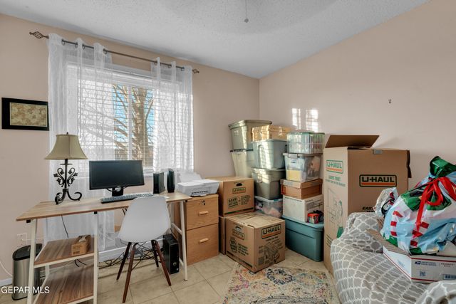 217 Maricopa Drive, El Paso, TX 79912