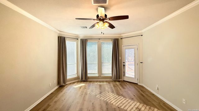 16015 Ponderosa Pass, Helotes, TX 78023