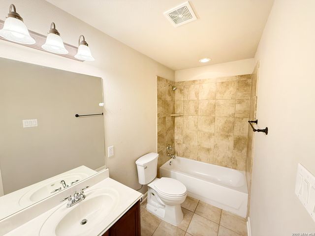 16015 Ponderosa Pass, Helotes, TX 78023