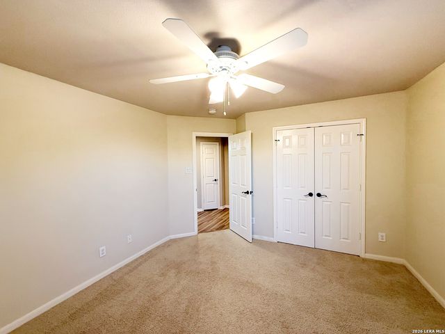 16015 Ponderosa Pass, Helotes, TX 78023