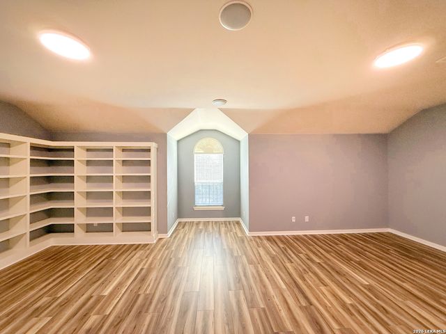 16015 Ponderosa Pass, Helotes, TX 78023