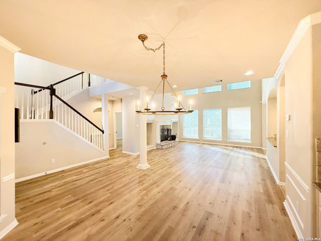 16015 Ponderosa Pass, Helotes, TX 78023