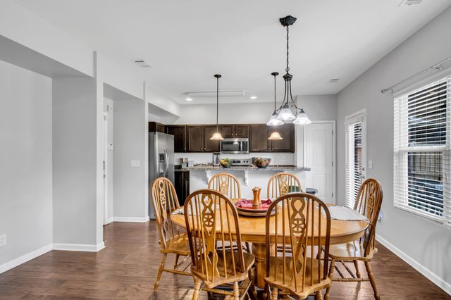 1333 Westvale Dr, Nashville, TN 37221