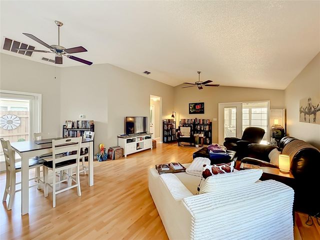 4940 HERON RUN CIRCLE, Leesburg, FL 34748