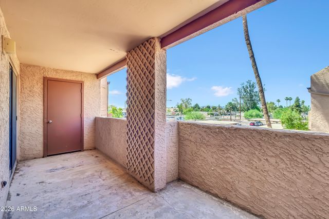 540 N MAY -- 3105, Mesa, AZ 85201