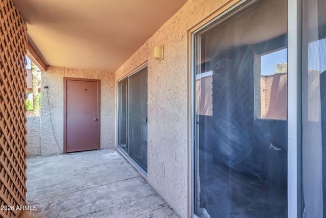 540 N MAY -- 3105, Mesa, AZ 85201