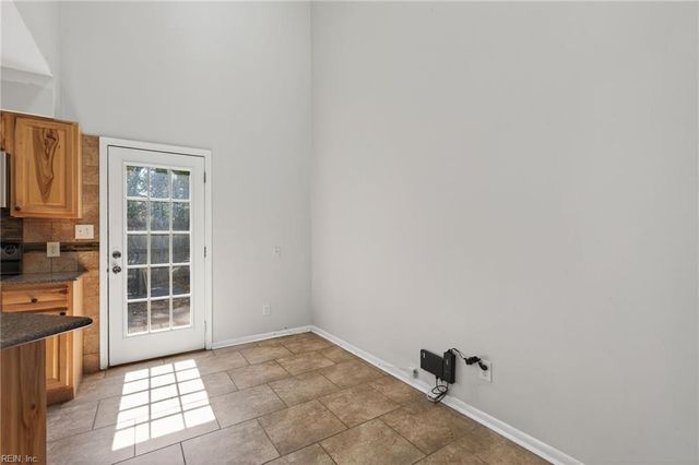 331 Sunflower CT, Virginia Beach, VA 23454