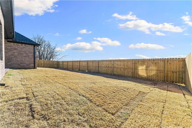 505 Steep Hill Lane, Cave Springs, AR 72718